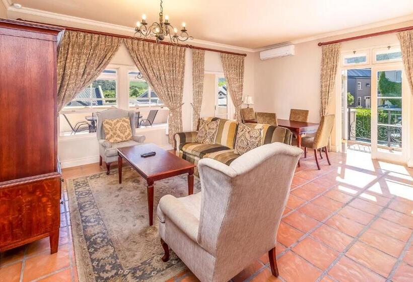 ویلای 2 خوابه, L Ermitage   Franschhoek Chateau & Villas