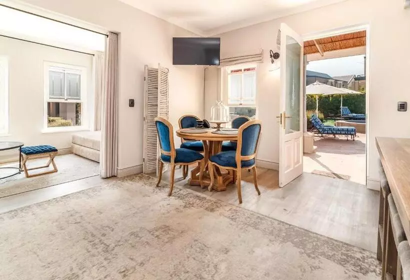 Standard-studio Näköala, L Ermitage   Franschhoek Chateau & Villas