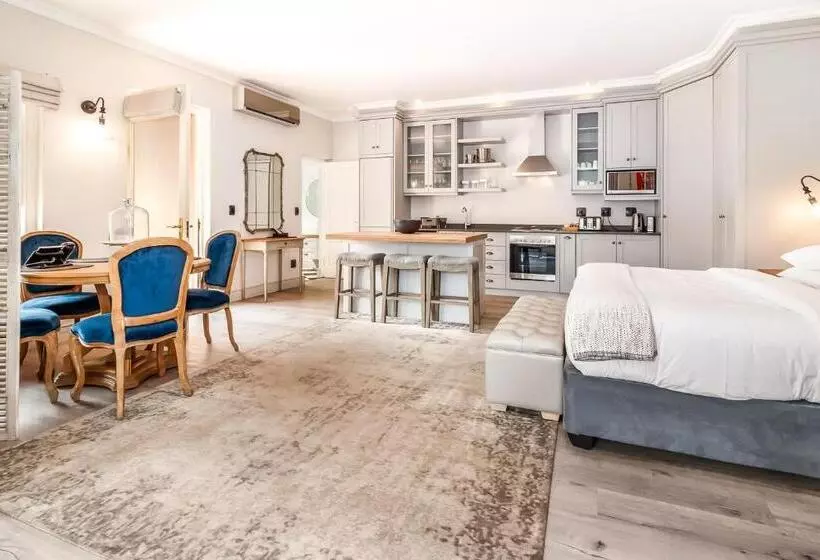 Standard-studio Näköala, L Ermitage   Franschhoek Chateau & Villas