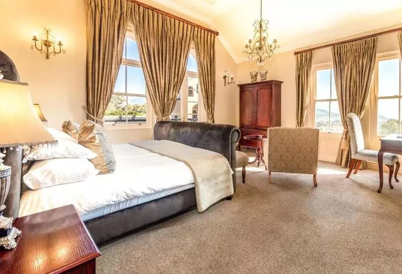 Sviitti Vuoristonäkymä, L Ermitage   Franschhoek Chateau & Villas