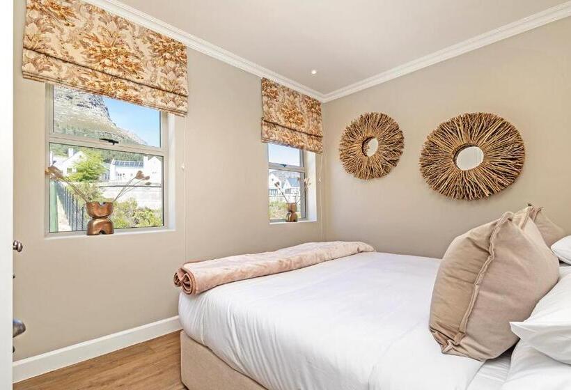 ویلای 1 خوابه, L Ermitage   Franschhoek Chateau & Villas