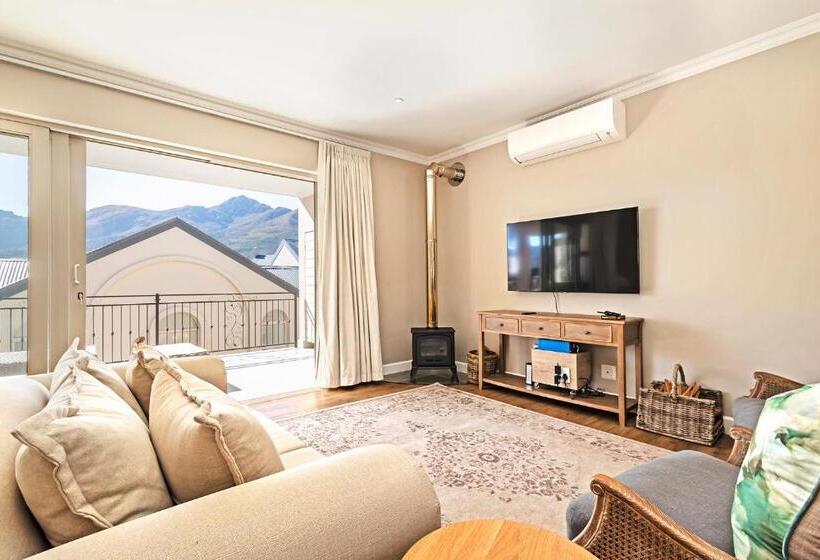 ویلای لوکس 1 خوابه, L Ermitage   Franschhoek Chateau & Villas