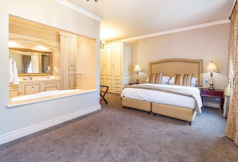 Вилла Deluxe 1 Спальня, L Ermitage   Franschhoek Chateau & Villas