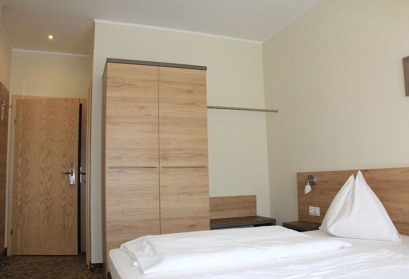 חדר סופריור עם נוף להרים, Lindenhof