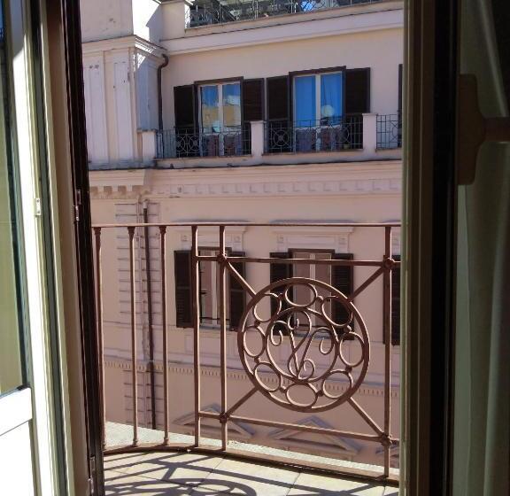 스탠다드 룸, Magic House