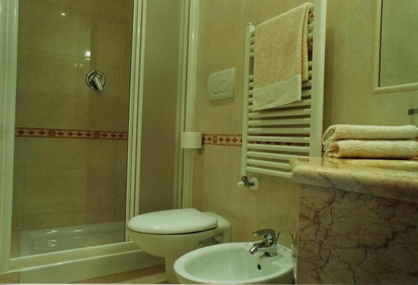 스탠다드 룸, Magic House