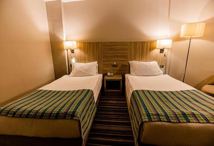 اتاق لوکس خانوادگی, Mustafa Cappadocia Resort