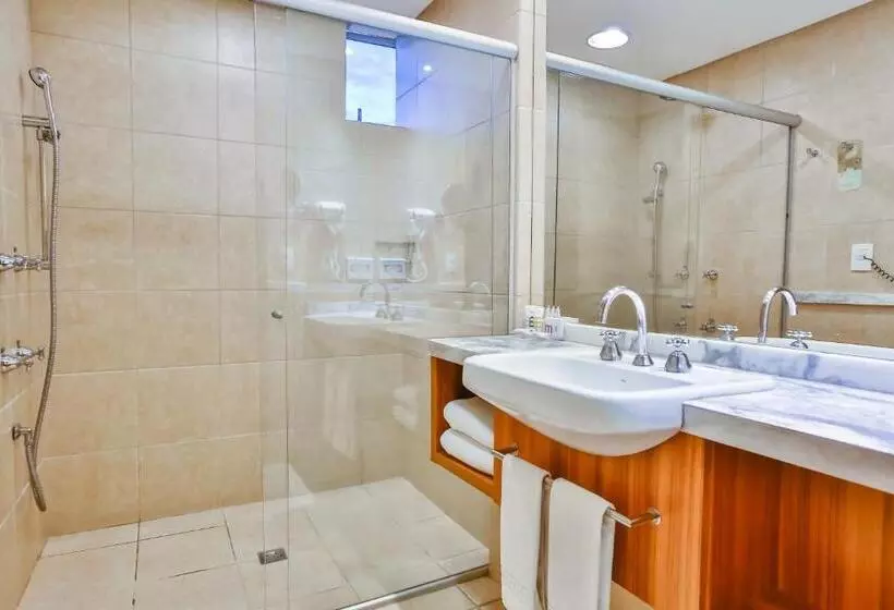 スーペリアトリプルルーム, Oft Alfre Hotels   Goiânia