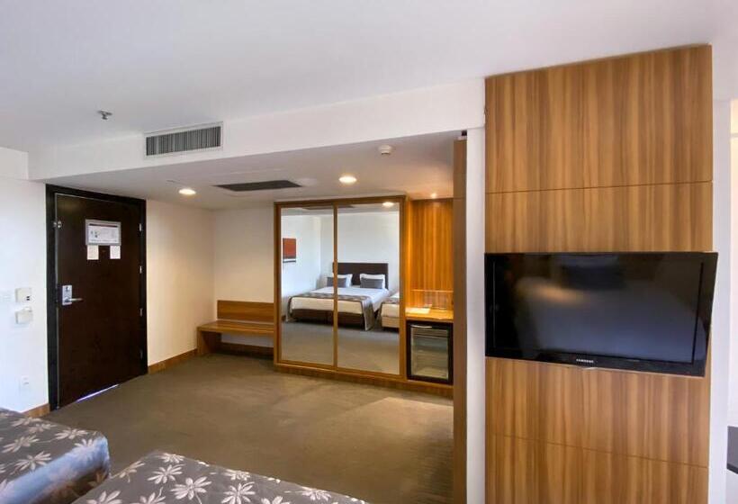 Habitació Superior Quàdruple, Oft Alfre Hotels   Goiânia