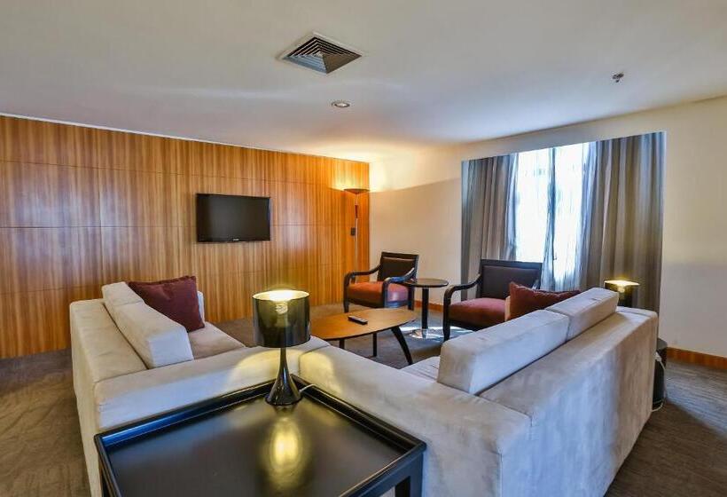 Suite Executiva, Oft Alfre Hotels   Goiânia