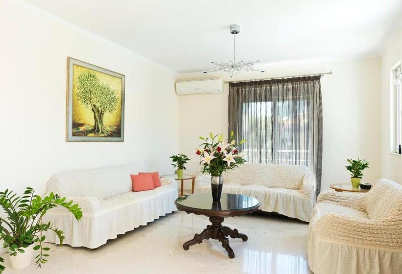 침실 1개 아파트, Perla Marina Apart