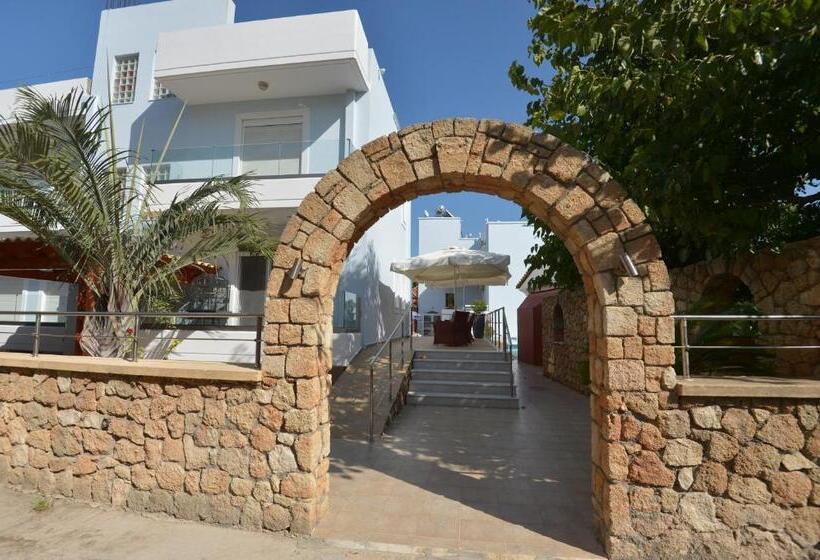 침실 1개 아파트, Perla Marina Apart