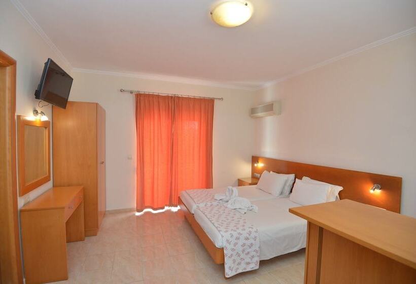 스탠다드 스튜디오, Perla Marina Apart