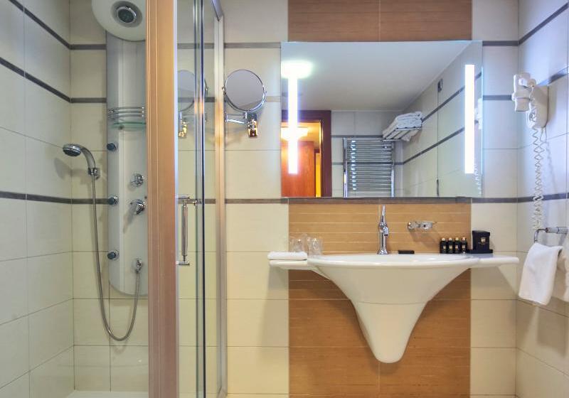 اتاق کلاسیک, Podgorica