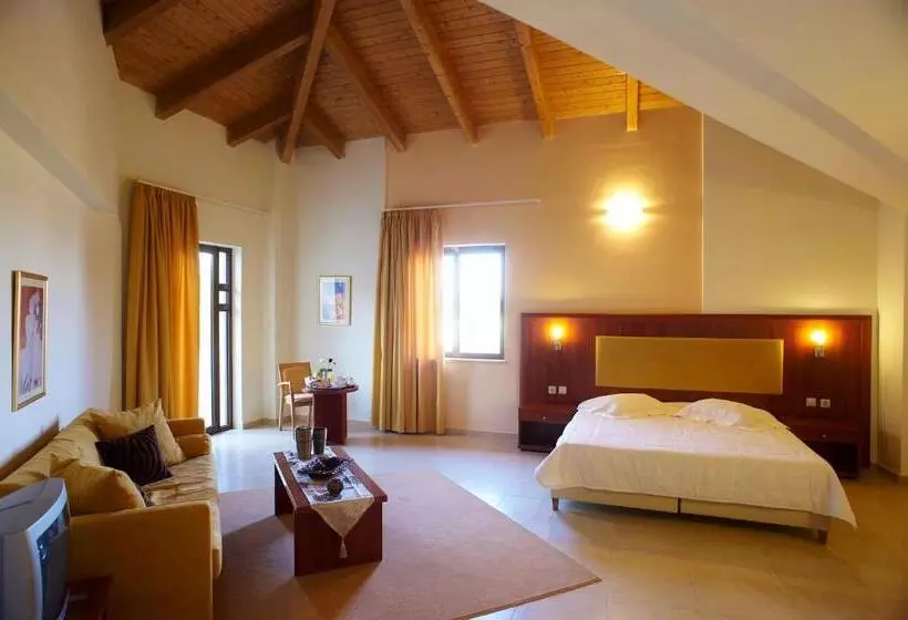 スイート, Parnis Palace Hotel Suites