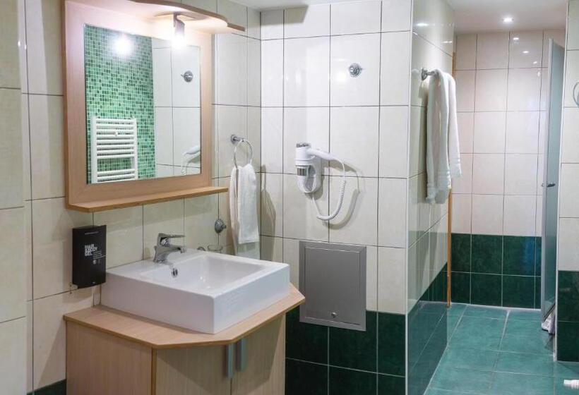 Standaard Studio, Wellness Apart