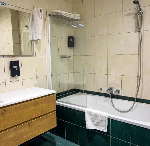 Standaard Studio, Wellness Apart