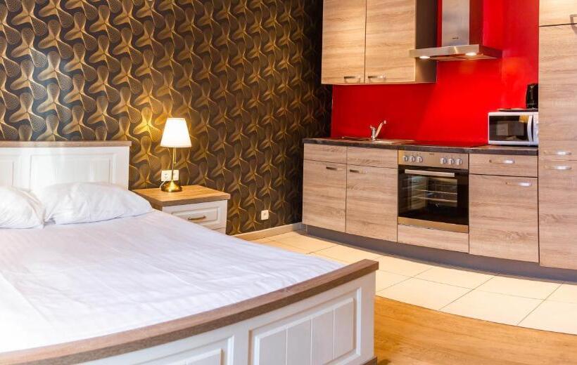 Deluxe Studio, Wellness Apart