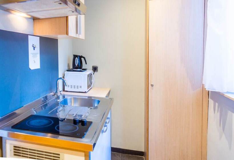 Standaard Studio, Wellness Apart