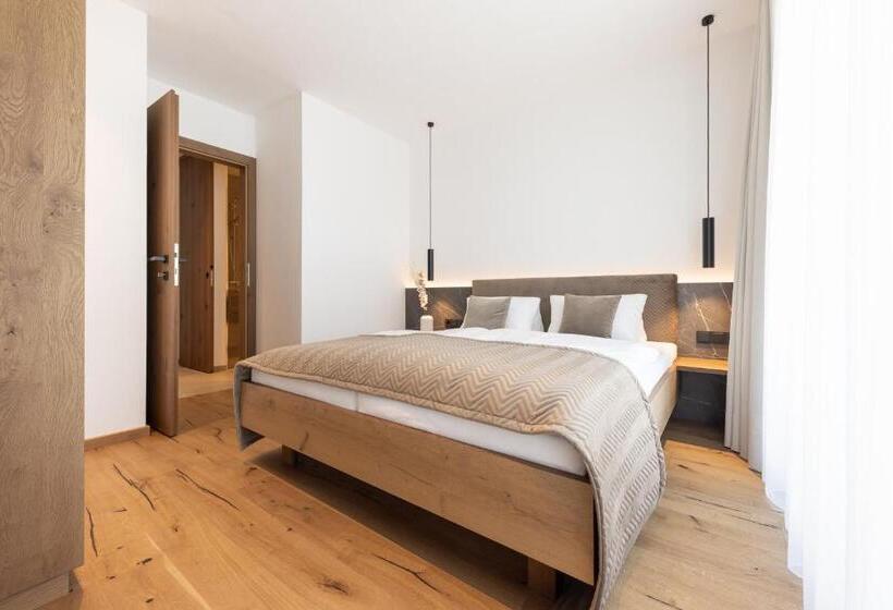 آپارتمان 1 خوابه با چشمانداز, Max Mountain Apartments