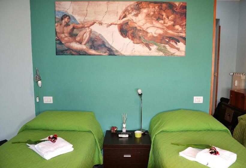 スタンダードトリプルルーム, Alenic