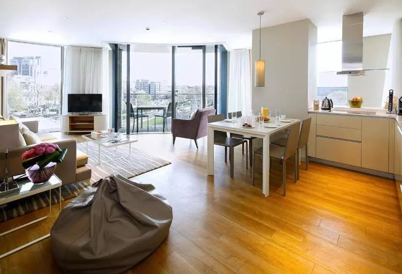 3-Bedroom Deluxe Apartment