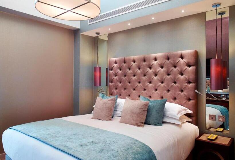 , Cheval Three Quays At The Tower Of London