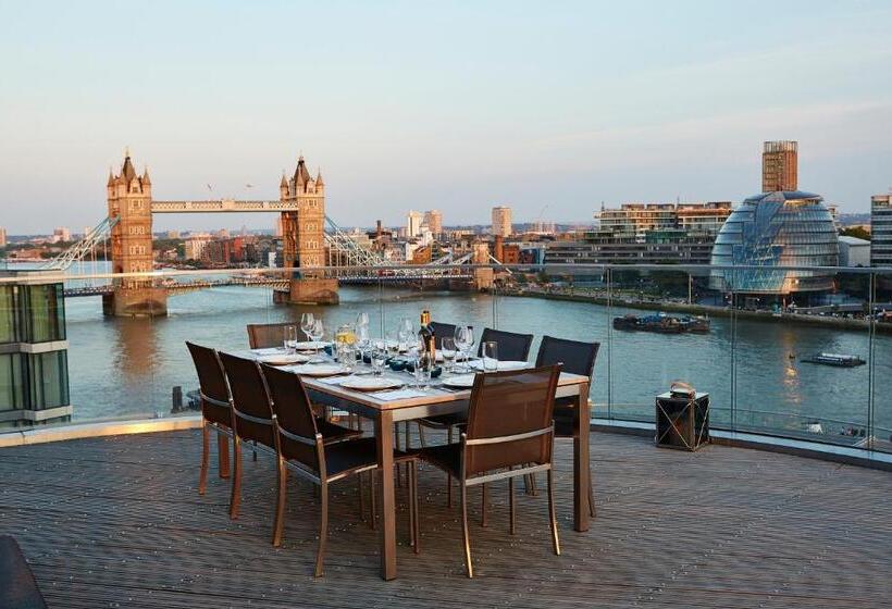 1 Bedroom Penthouse Apartment, Cheval Three Quays At The Tower Of London