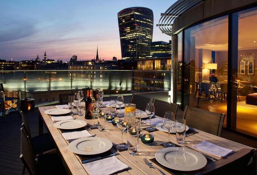 1 Bedroom Penthouse Apartment, Cheval Three Quays At The Tower Of London