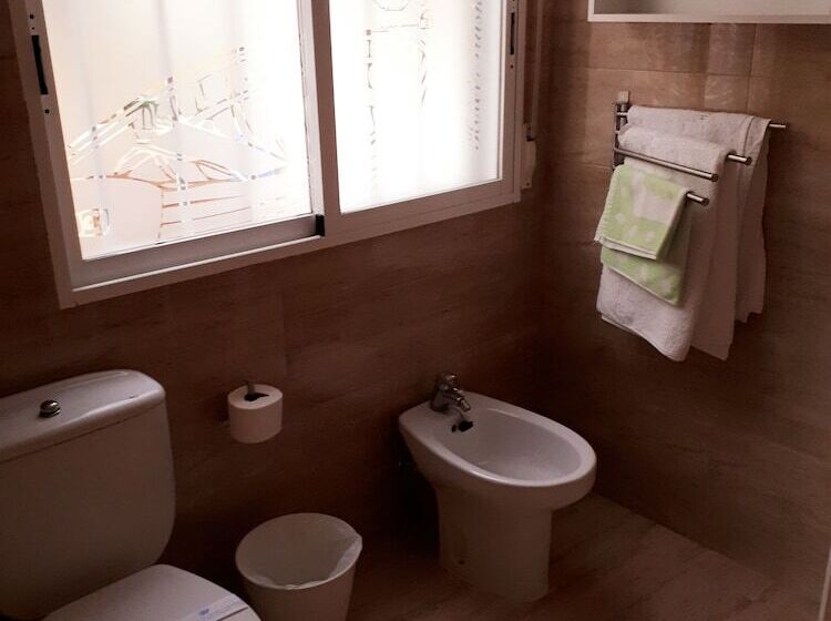 家庭海景房, Alaska