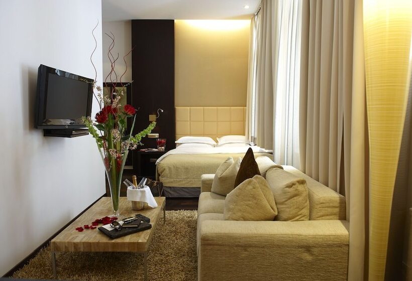 标准工作室, Myplace Premium Apartments