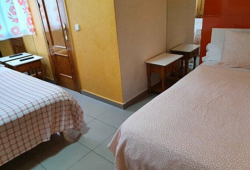 اتاق استاندارد, Pensión Navarra