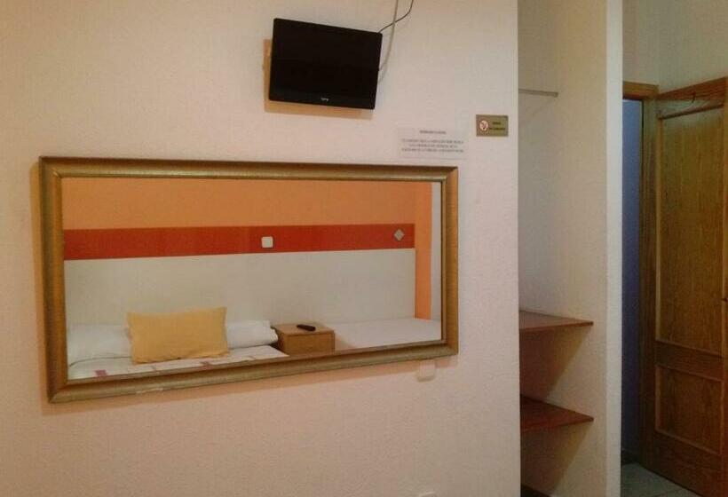 اتاق استاندارد, Pensión Navarra