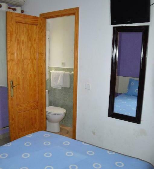 اتاق استاندارد, Pensión Navarra