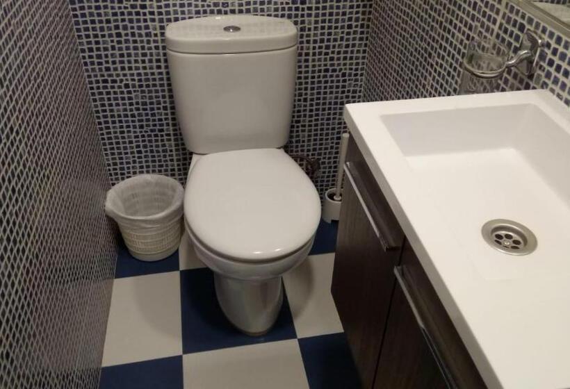 اتاق استاندارد, Pensión Navarra