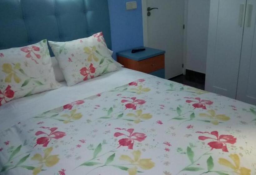 اتاق استاندارد, Pensión Navarra