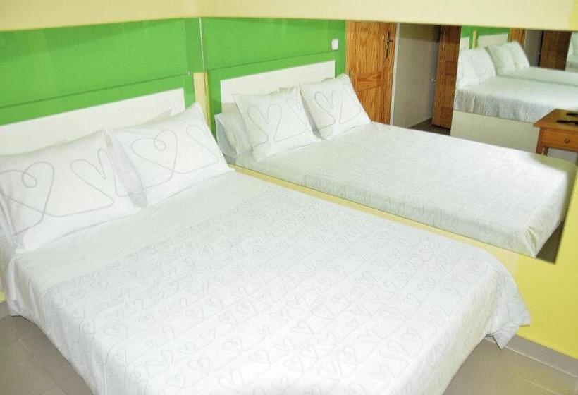 اتاق استاندارد, Pensión Navarra