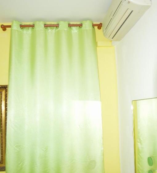 اتاق استاندارد, Pensión Navarra