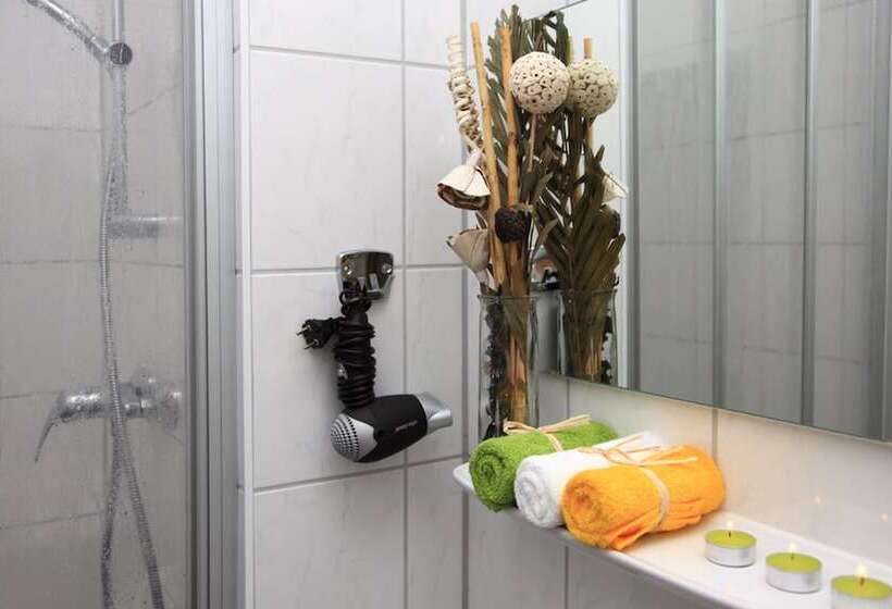 اتاق اکونومی با حمام مشترک, Central Inn Am Hauptbahnhof Pension