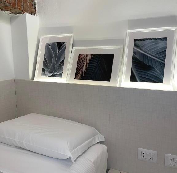 اتاق استاندارد, Easy Milano   Rooms And Apartments Navigli