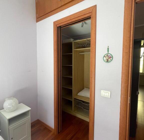 带2个卧室的公寓, Easy Milano   Rooms And Apartments Navigli