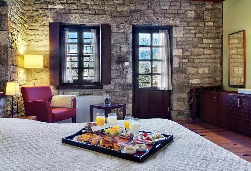 اتاق استاندارد با چشم‌انداز کوهستان, Aristi Mountain Resort