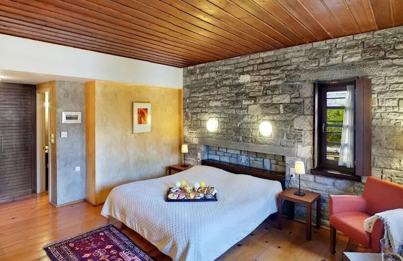 اتاق استاندارد با چشم‌انداز کوهستان, Aristi Mountain Resort
