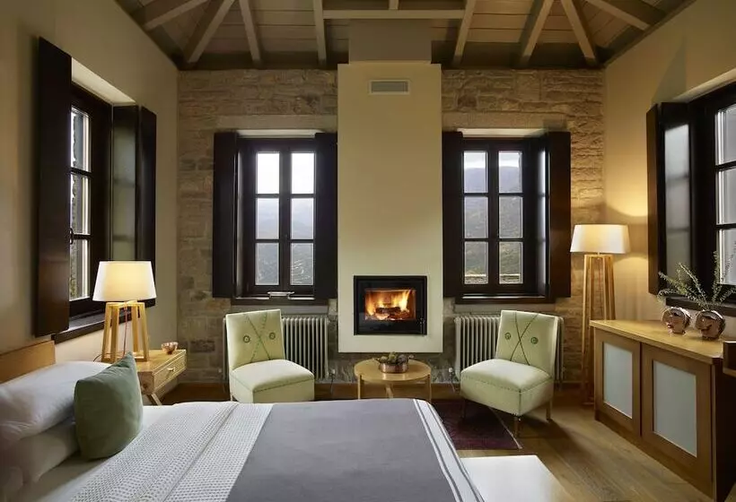 اتاق سوپریور با چشم‌انداز کوهستان, Aristi Mountain Resort