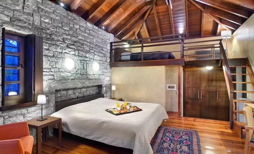 سوییت خانوادگی, Aristi Mountain Resort