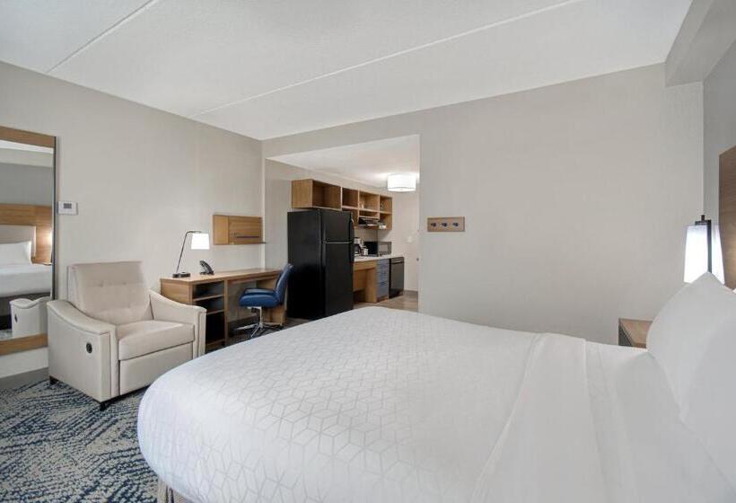 إستوديو قياسى, Candlewood Suites Columbia Fort Jackson, An Ihg