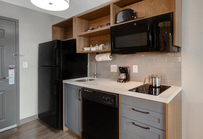 Студио Стандарт Кровать Кинг, Candlewood Suites Columbia Fort Jackson, An Ihg