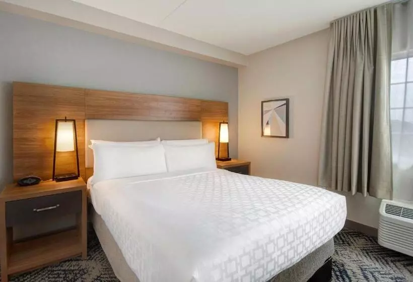 身障者適用スタンダードルーム, Candlewood Suites Columbia Fort Jackson, An Ihg