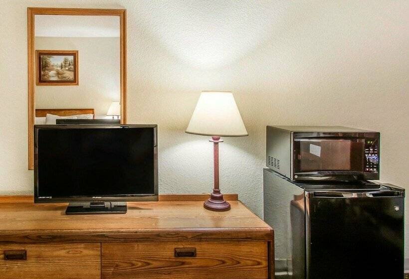 2ダブルベッドのスタンダードルーム, Econo Lodge Andalusia