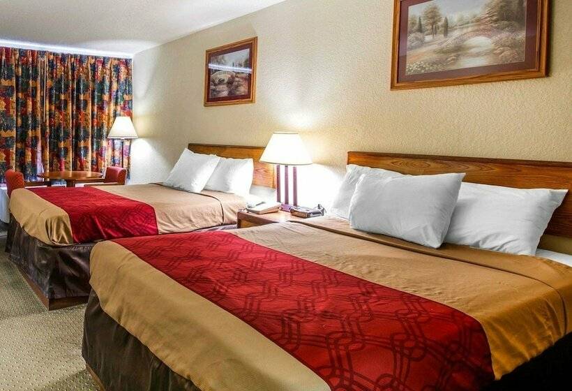 غرفه قياسيه سريرين مزدوجين, Econo Lodge Andalusia